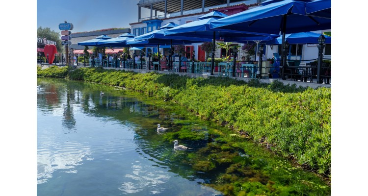 Viaport marina-Tuzla-Istanbul-shops