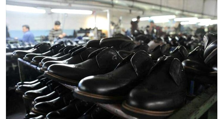Eksposhoes İstanbul fuarı-erkek ayakkabıları