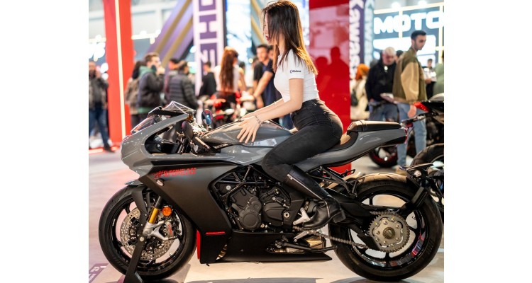 Motobike Istanbul-Uluslararası Motosiklet-Bisiklet ve Aksesuarları Fuarı