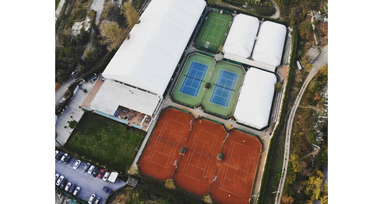 Optimum tennis-courts